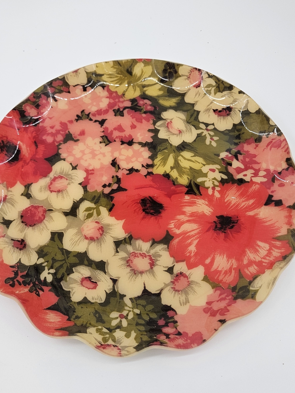Floral Decorative Accent Plate in Coral, Cream & Green